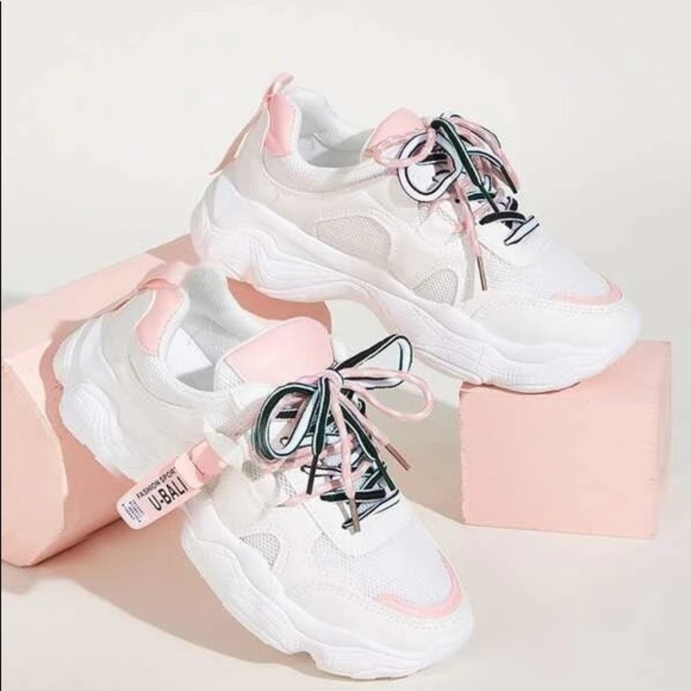 white‎ chunky sneakers